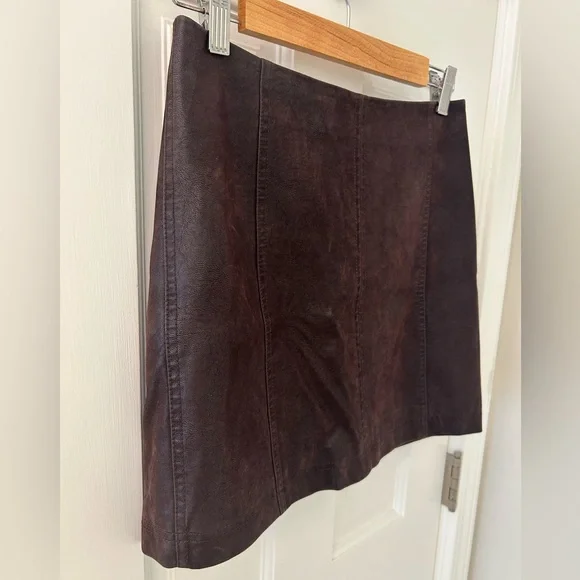 Free People Modern Femme Vegan Leather Mini Skirt Brown Size 6 - Picture 3 of 8